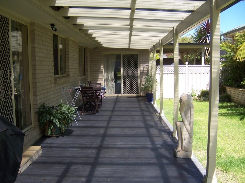 1 Ball Close, St Georges Basin NSW 2540