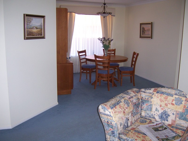 10 Maxwell Crescent, Sanctuary Point NSW 2540