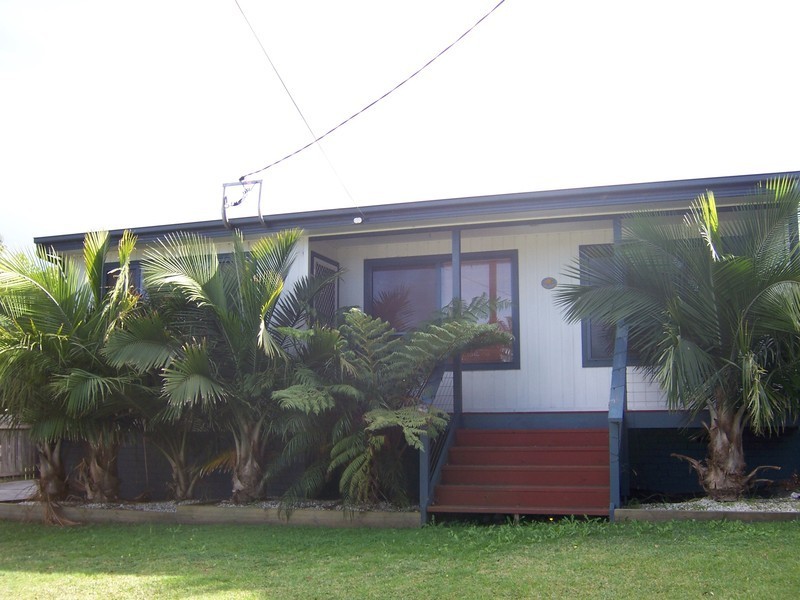 32 Tasman Road, St Georges Basin NSW 2540