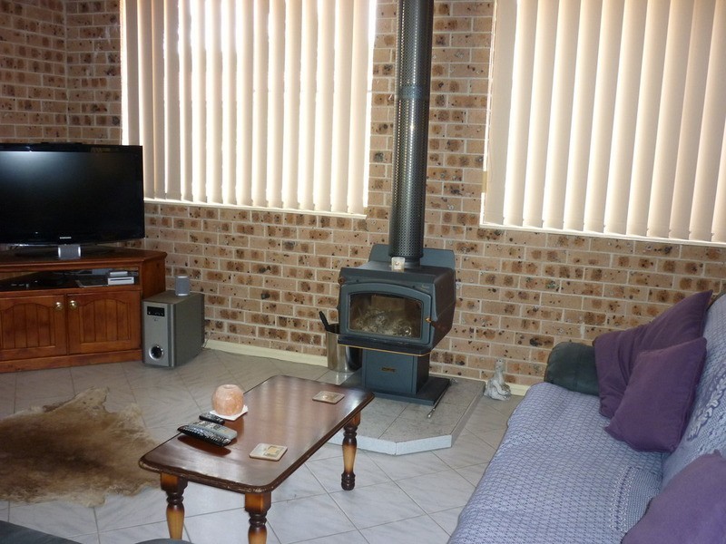 1 Claylands Drive, St Georges Basin NSW 2540