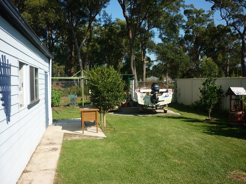 27 John Street, Basin View NSW 2540