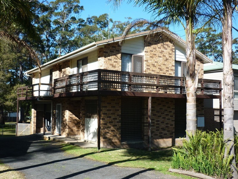 36 Mc Gowan Street, Old Erowal Bay NSW 2540