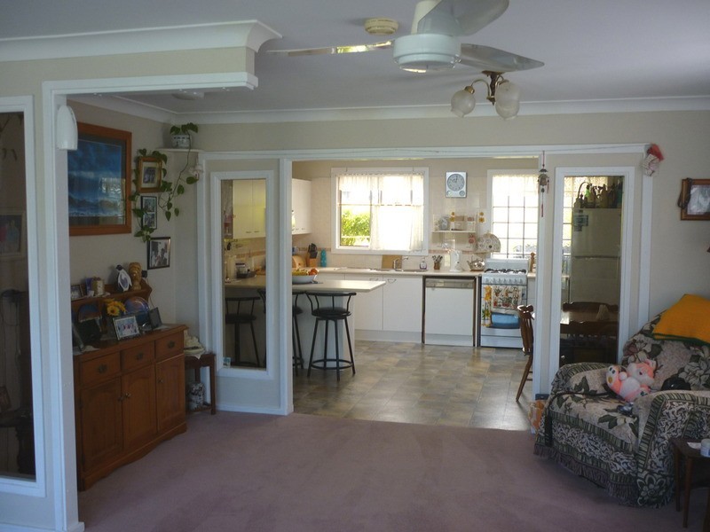 13 Yuroka Crescent, St Georges Basin NSW 2540