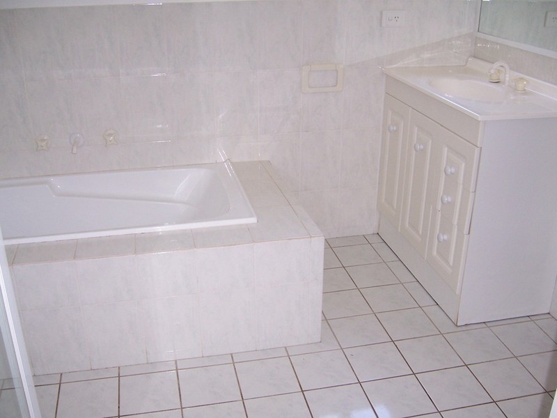 16 Kestrel Avenue, Sanctuary Point NSW 2540