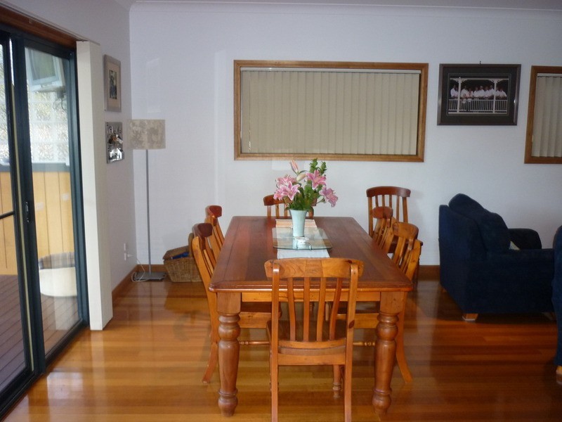 10 Winn Avenue, Basin View NSW 2540