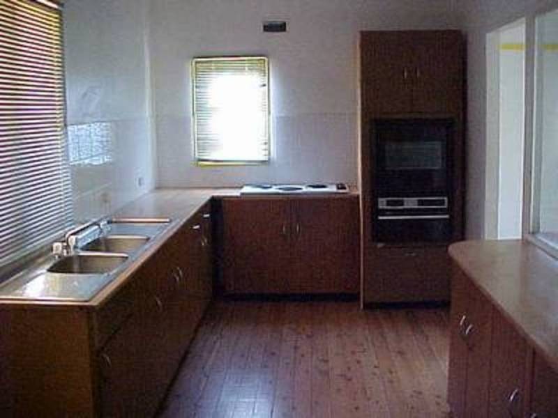 5 Flora Street, Sanctuary Point NSW 2540