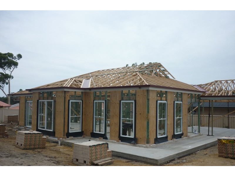 8 Yallara Crescent, Sanctuary Point NSW 2540