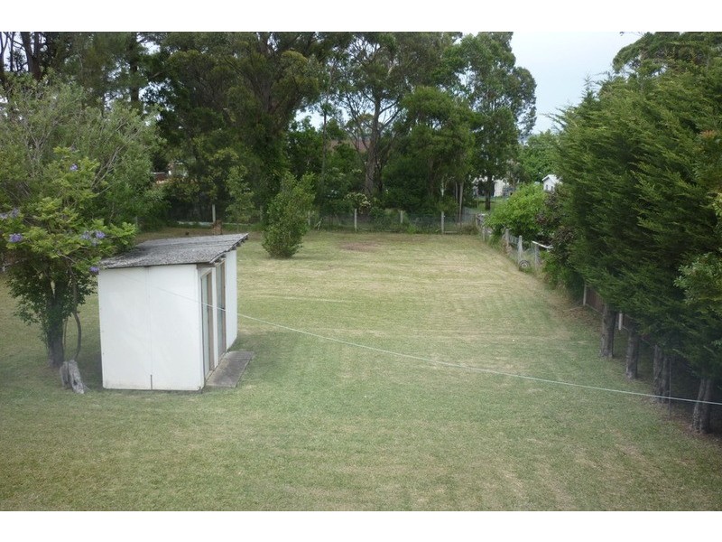 27 Tasman Road, St Georges Basin NSW 2540