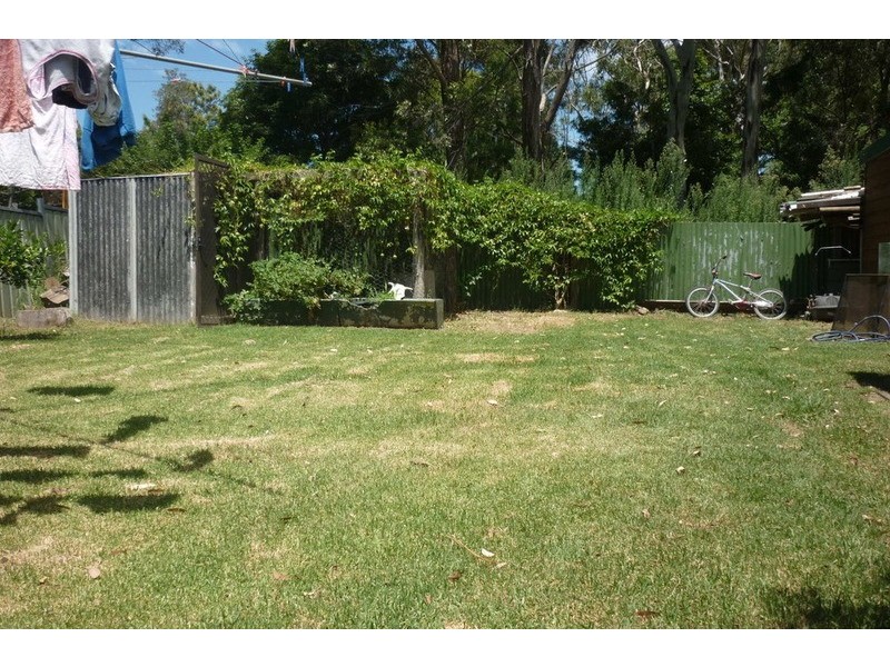 10 Mathie Street, Basin View NSW 2540