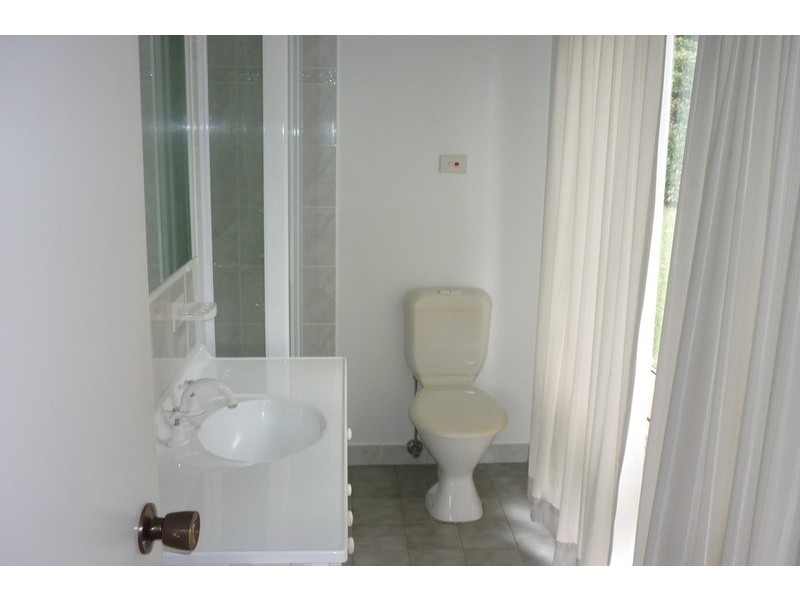 225 Island Pt Road, St Georges Basin NSW 2540