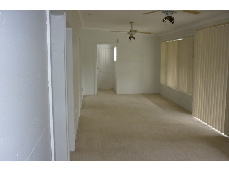 130 Tallyan Pt Road, Basin View NSW 2540