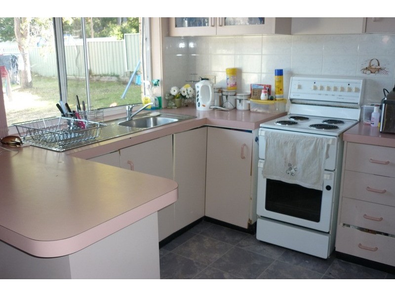 34 Claylands Drive, St Georges Basin NSW 2540