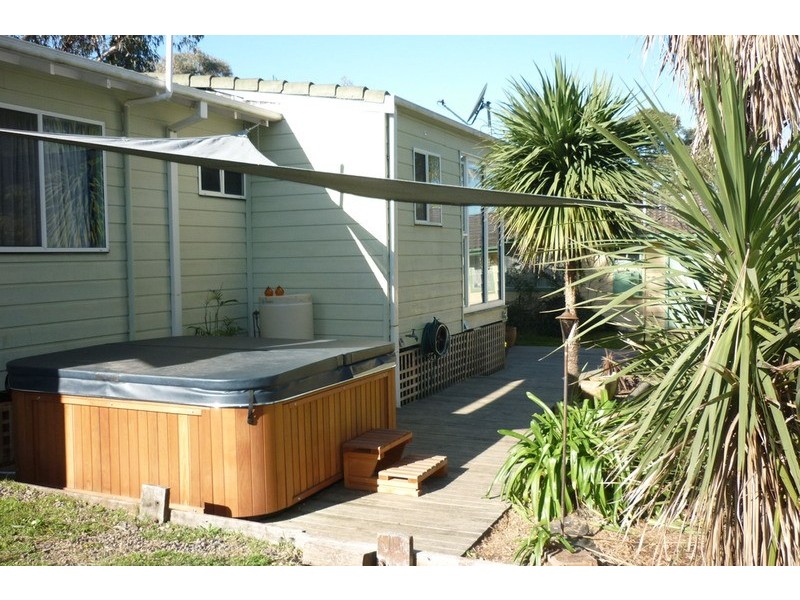 4 Kestral Avenue, Sanctuary Point NSW 2540