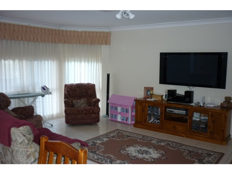 36 Island Pt Road, St Georges Basin NSW 2540