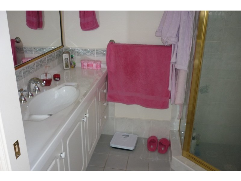 36 Island Pt Road, St Georges Basin NSW 2540