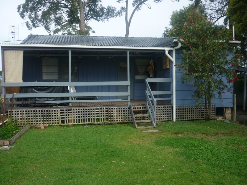 15 Dorothy Avenue, Basin View NSW 2540