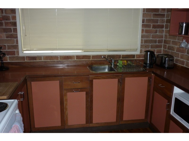 83 Basin View Parade, Basin View NSW 2540