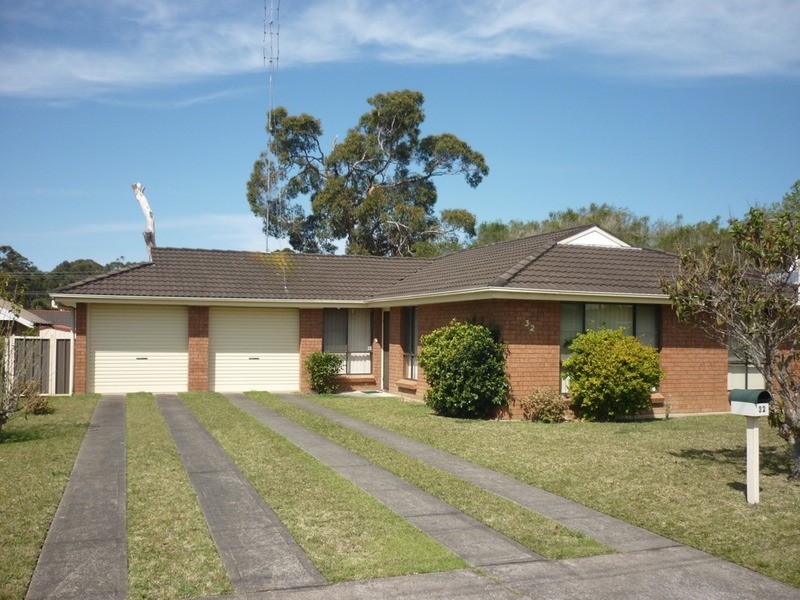 32 Yuroka Crescent, St Georges Basin NSW 2540