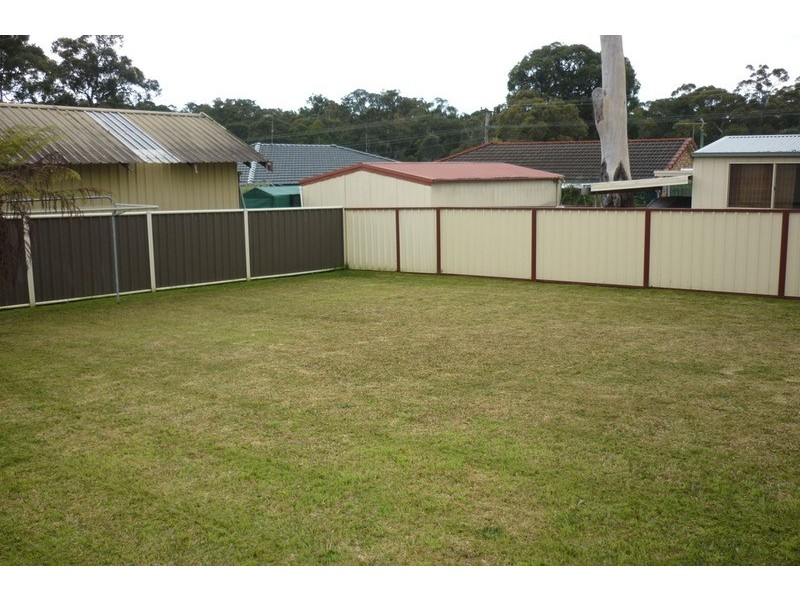 32 Yuroka Crescent, St Georges Basin NSW 2540