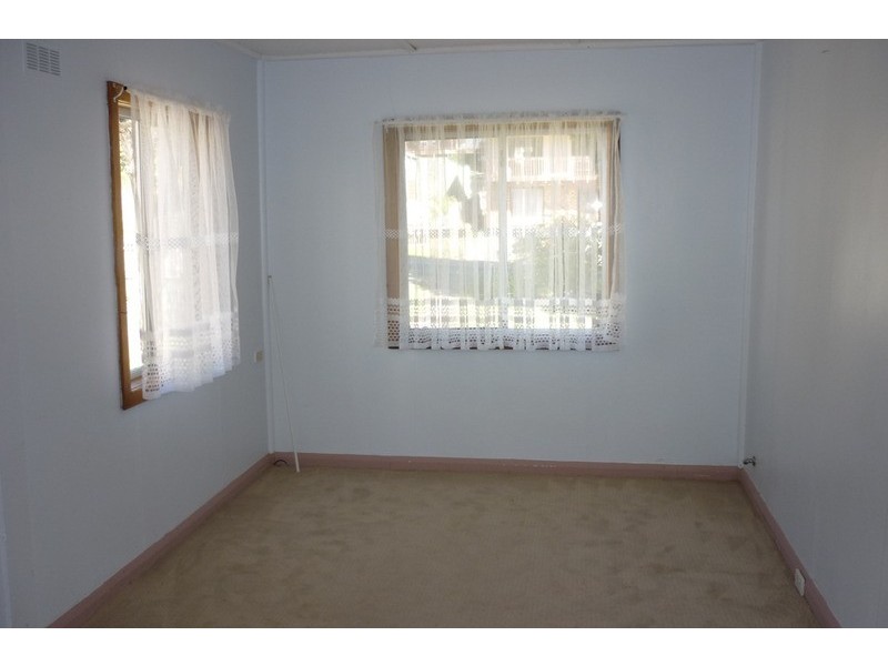 3 Lachlan Crescent, St Georges Basin NSW 2540