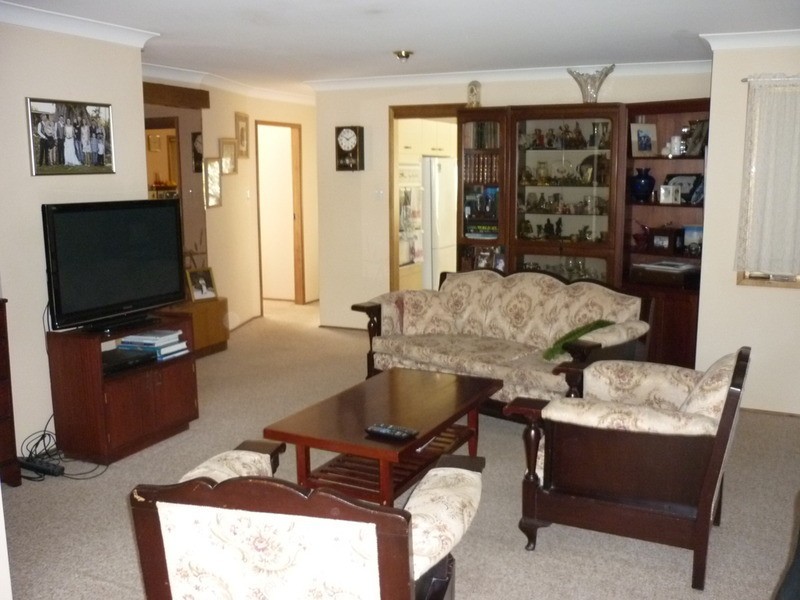 13 Tasman Road, St Georges Basin NSW 2540