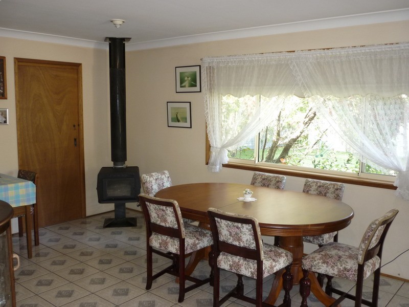13 Tasman Road, St Georges Basin NSW 2540