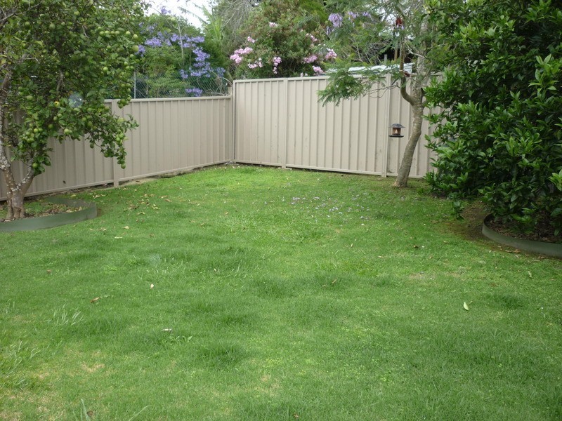 13 Watersedge  Avenue, Basin View NSW 2540