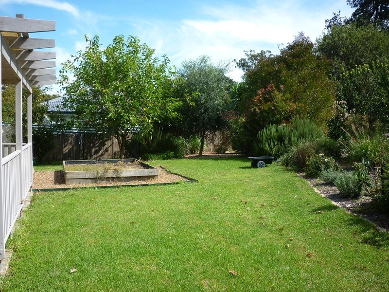 7 Jackson Close, St Georges Basin NSW 2540