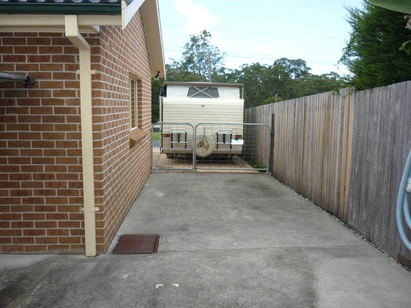 1 Audrey Avenue, Basin View NSW 2540