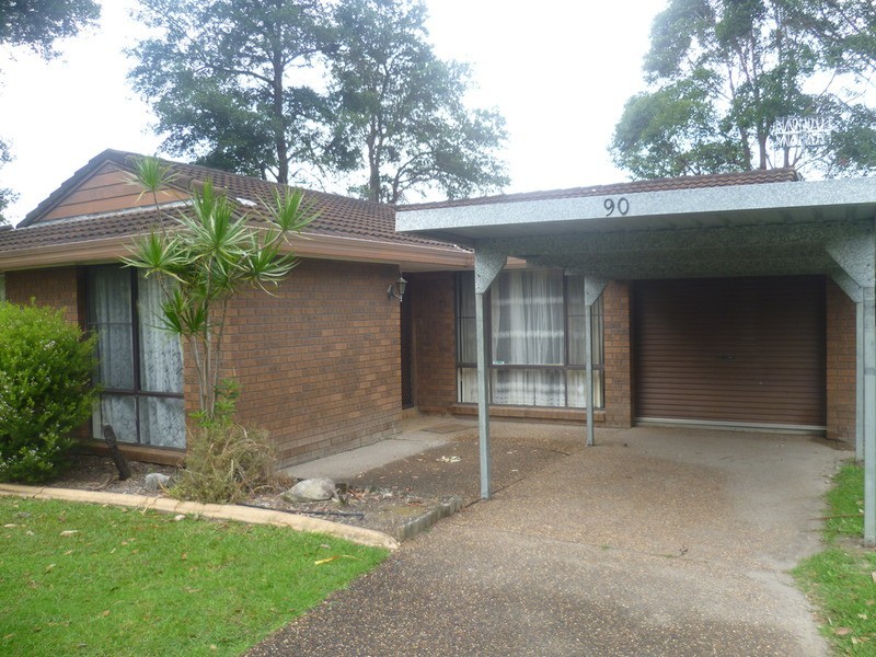 90  Tallyan Point  Road, Basin View NSW 2540