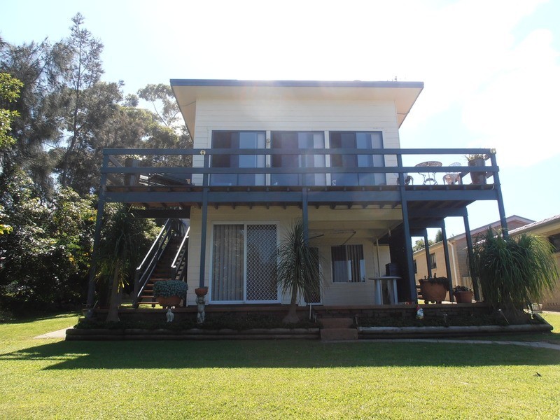 78 Basin View Parade, Basin View NSW 2540