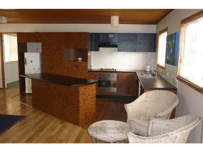 37 Mustang Drive, Sanctuary Point NSW 2540