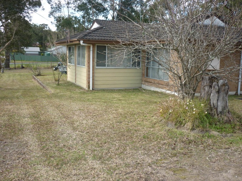 12 The Basin Road, St Georges Basin NSW 2540