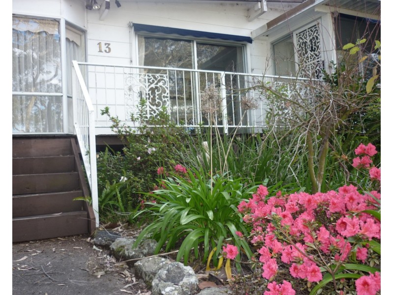 13 Boathaven Avenue, Basin View NSW 2540