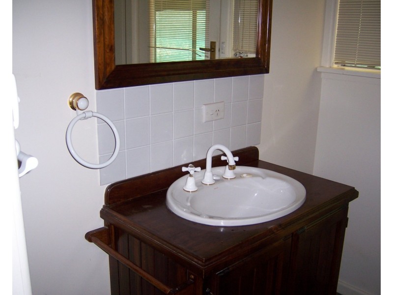 13 Boathaven Avenue, Basin View NSW 2540