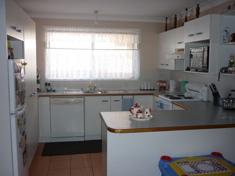 8  Kingsford Smith Crescent, Sanctuary Point NSW 2540