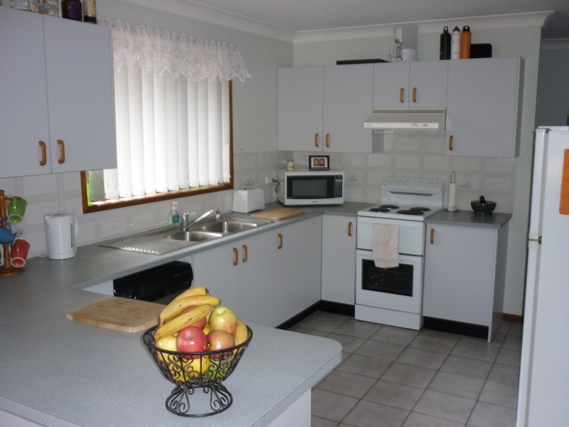 36 Pangari Crescent, St Georges Basin NSW 2540