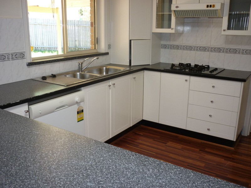 11 Fitzpatrick  Street, Old Erowal Bay NSW 2540