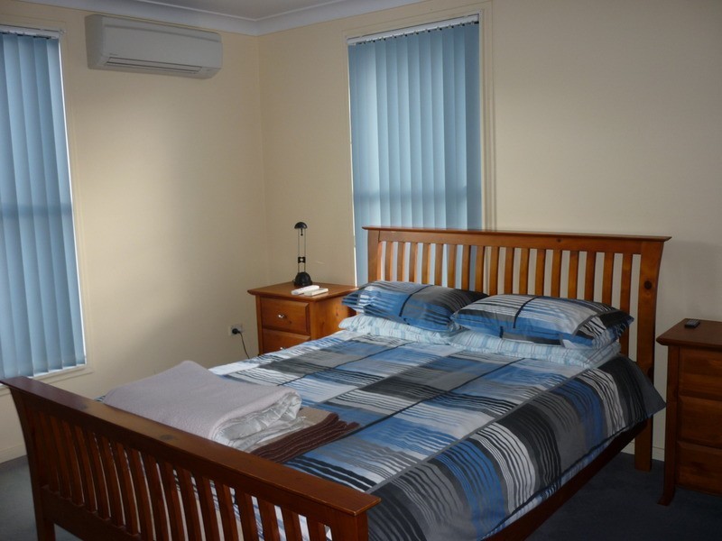 6 Wallabia Place, Sanctuary Point NSW 2540