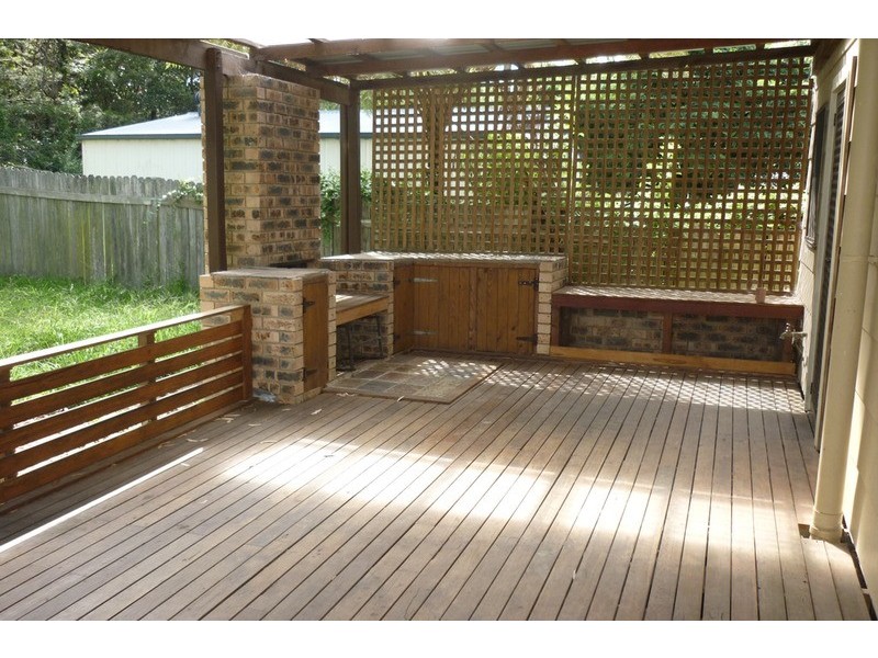 11 Bruce Street, St Georges Basin NSW 2540