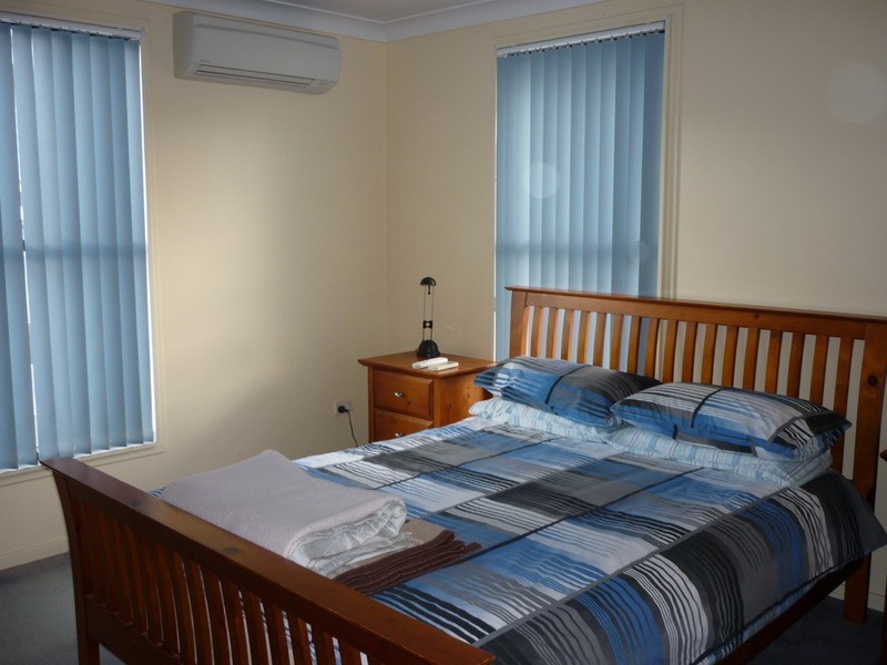 6 Wallabia Place, Sanctuary Point NSW 2540