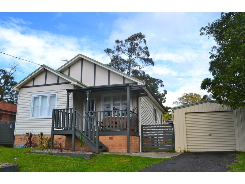 1 Boronia Avenue, Sanctuary Point NSW 2540