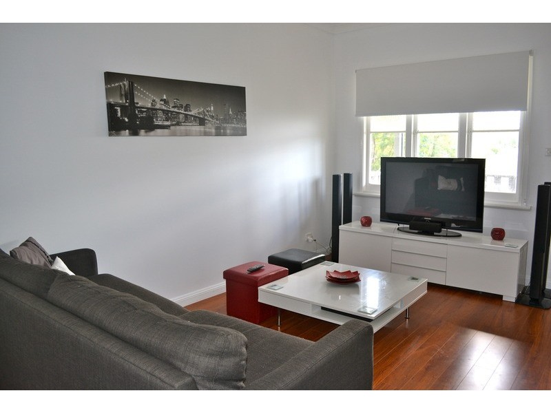 1 Boronia Avenue, Sanctuary Point NSW 2540