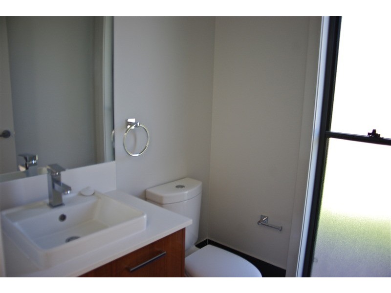 7  Paino  Crescent, St Georges Basin NSW 2540