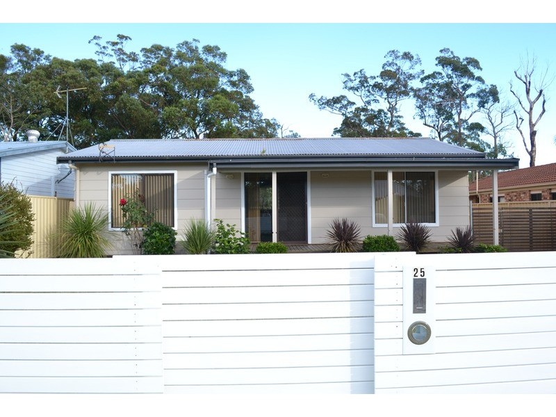 25 John Street, Basin View NSW 2540