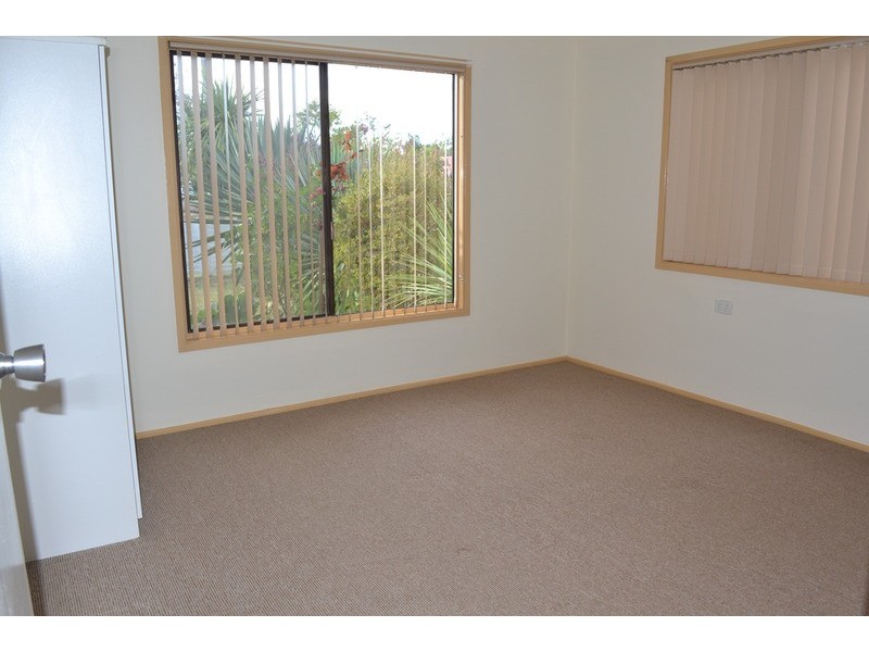 25 John Street, Basin View NSW 2540