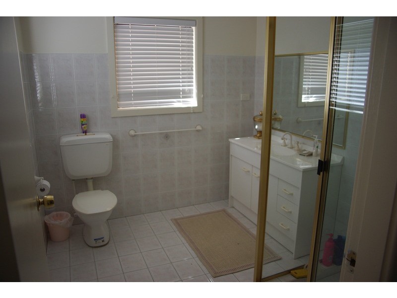 25 Kingsford Smith Crescent, Sanctuary Point NSW 2540