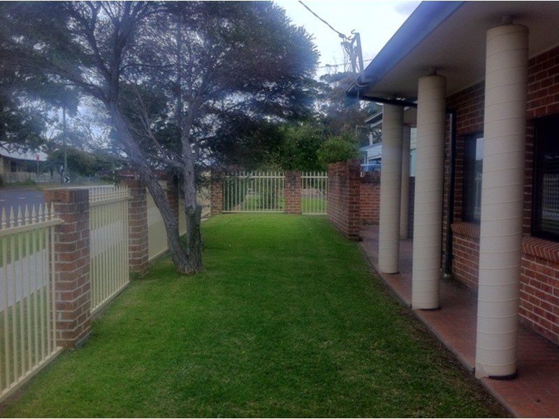 25 Kingsford Smith Crescent, Sanctuary Point NSW 2540