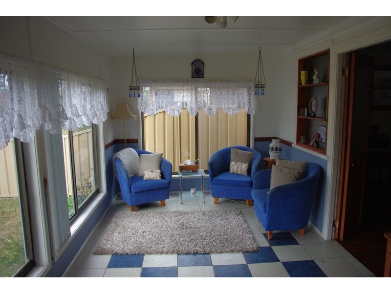 21 John Street, Basin View NSW 2540