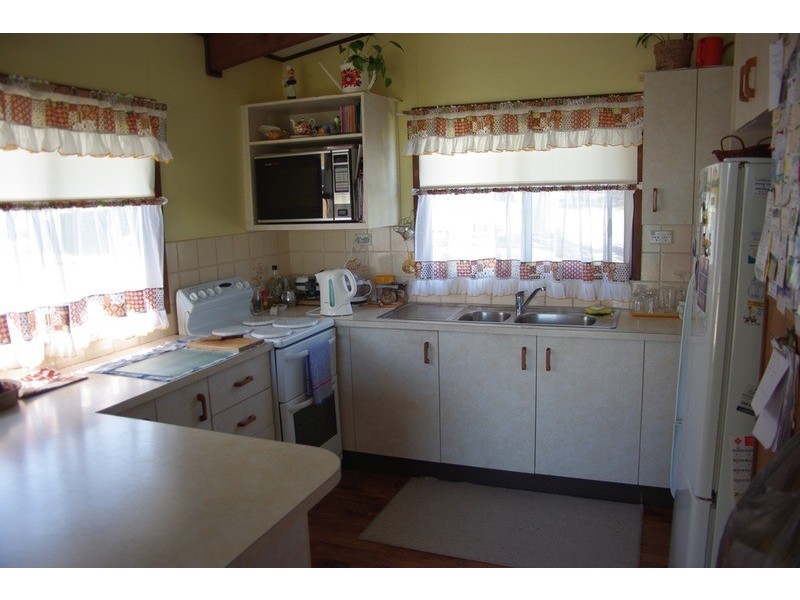 20 Bruce Street, St Georges Basin NSW 2540